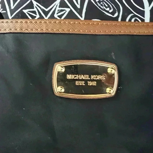 Michael kors large tote - Picture 2 of 6